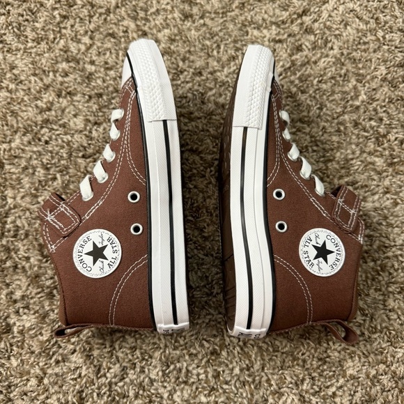 Converse Chuck Taylor All Star Malden Street 1V Mid Boy 2.5 Brown Sneakers Shoes - Picture 8 of 11